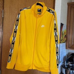 Nike jacket